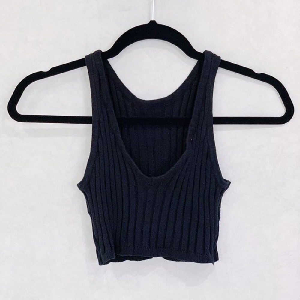 Cropped tank top